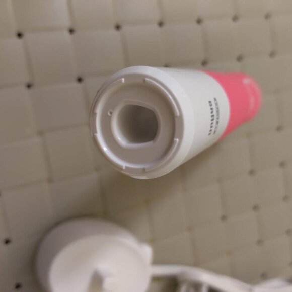 Oral-B Vitality FlossAction Rechargeable Electric Toothbrush, Pink - Picture 10 of 12